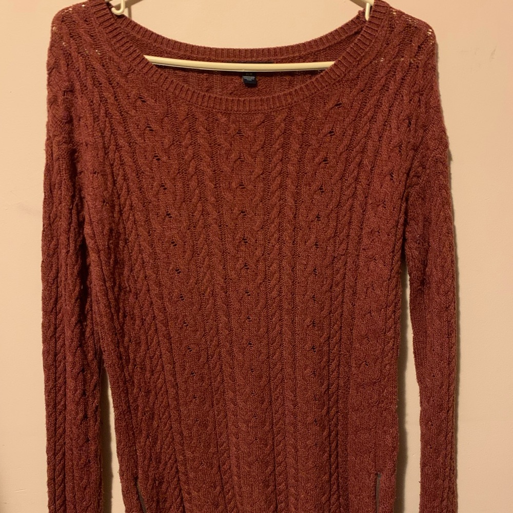 American Eagle scarlet sweater